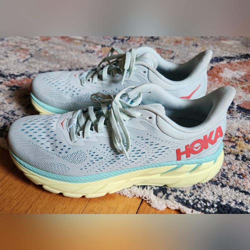 Hoka Clifton 7